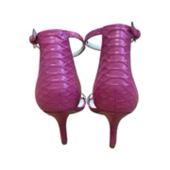 Michael Kors Fuchsia Pink - Leather - Picture 4 of 4